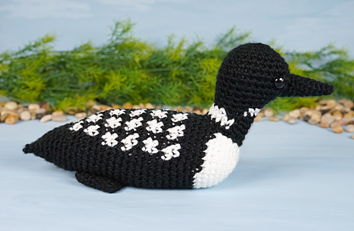 Loon amigurumi crochet pattern by PlanetJune